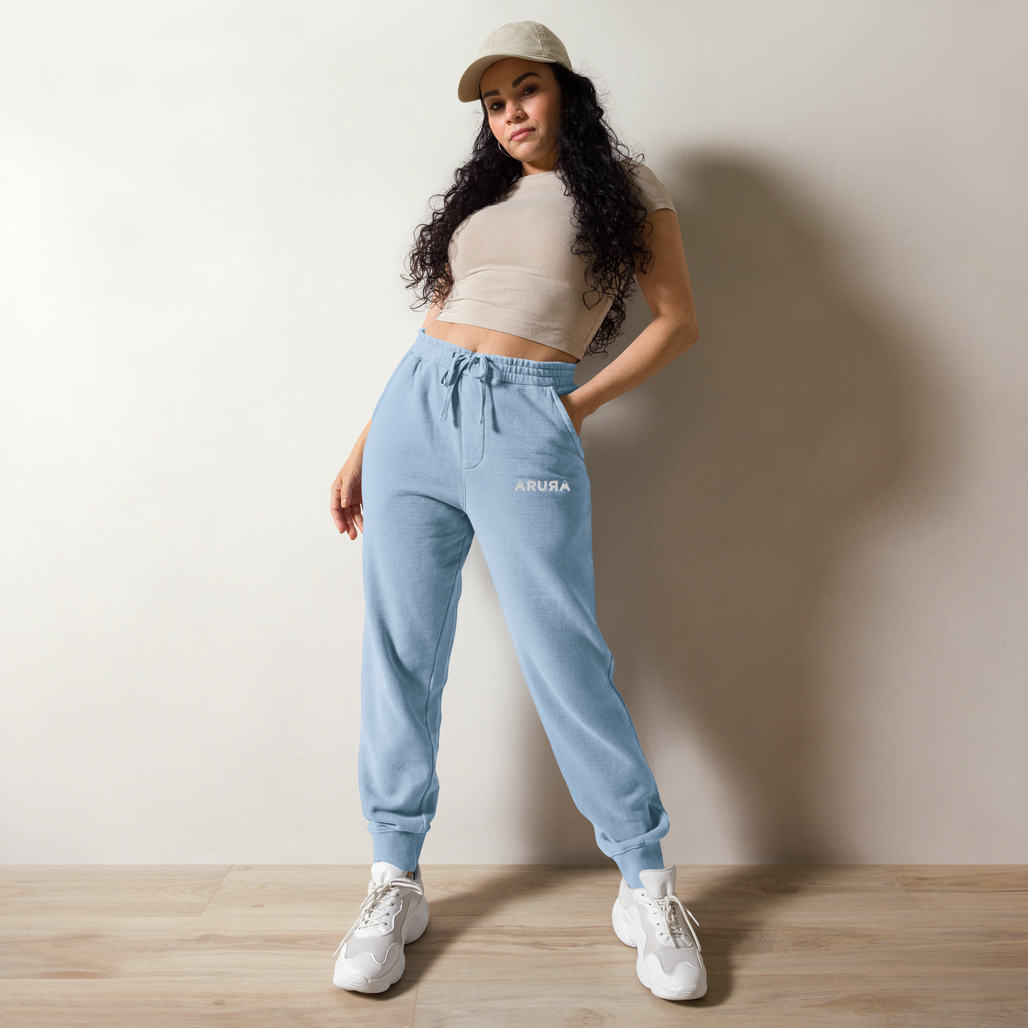 unisex block logo embroidered pigment-dyed sweatpants - white logo